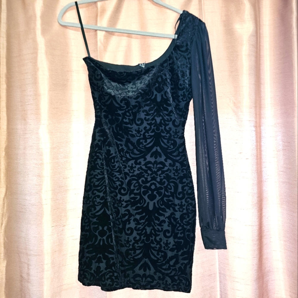 BLittle Black Dress
